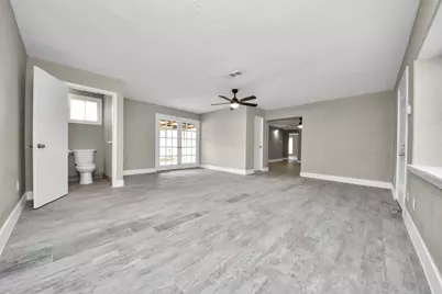 212 Harold Lane, Baytown, TX 77521 - Photo 34