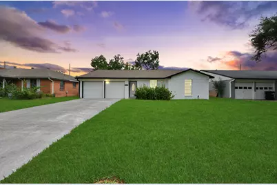 212 Harold Lane, Baytown, TX 77521 - Photo 2