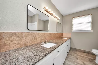 212 Harold Lane, Baytown, TX 77521 - Photo 14