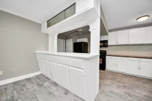 212 Harold Ln, Baytown, TX 77521 - Photo 32