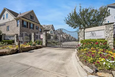8318 Ginger Oak Street, Houston, TX 77055 - Photo 20
