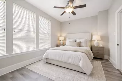 8318 Ginger Oak Street, Houston, TX 77055 - Photo 12