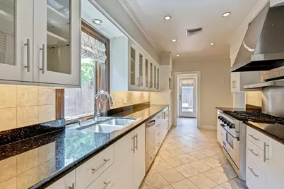 3028 Georgetown Street, West University Place, TX 77005 - Photo 8