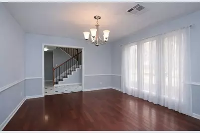 3927 Pleasant Valley Drive, Missouri City, TX 77459 - Photo 4