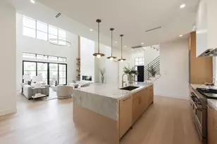 1113 Voight St, Houston, TX 77009 - Photo 10