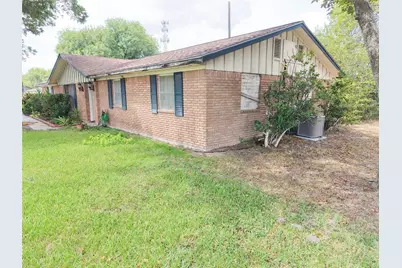 202 Broadmoor Street, Victoria, TX 77904 - Photo 12