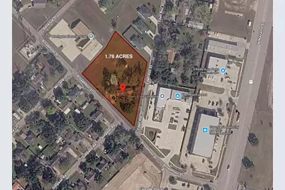 202 Broadmoor Street, Victoria, TX 77904 - Photo 2