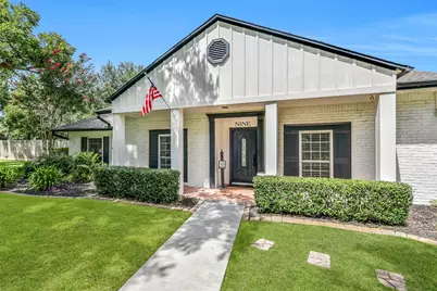 9 Earlham Drive, Friendswood, TX 77546 - Photo 8
