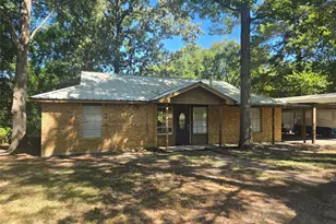 11673 Robin Ln, Conroe, TX 77303 - Photo 1