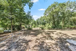 11673 Robin Ln, Conroe, TX 77303 - Photo 18