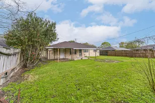 705 Dunwick Ln, Pasadena, TX 77502 - Photo 34