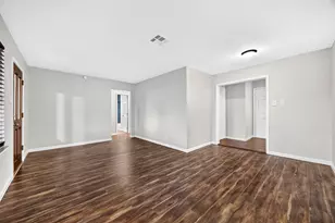 530 Globe St, Houston, TX 77034 - Photo 10