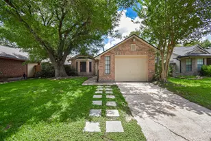 20307 Linden Tree Dr, Katy, TX 77449 - Photo 2