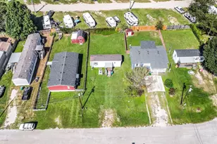 12755 Paradise View Ct, Willis, TX 77318 - Photo 34