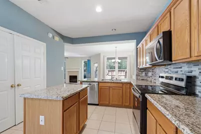 148 Piper Trail, The Woodlands, TX 77381 - Photo 8