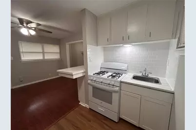 8803 Timberside Drive #4, Houston, TX 77025 - Photo 4