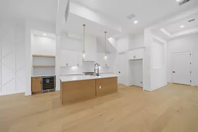 1322 Lawrence Street, Houston, TX 77008 - Photo 14