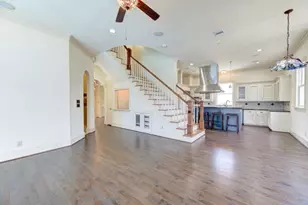122 Vieux Carre Dr, Houston, TX 77009 - Photo 18