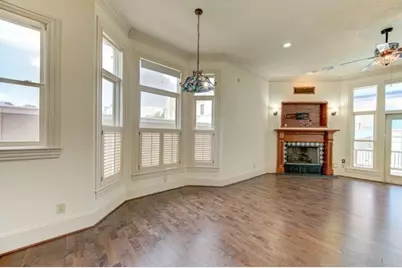 122 Vieux Carre Drive, Houston, TX 77009 - Photo 14