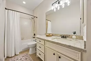 1235 W 21st St, Houston, TX 77008 - Photo 32
