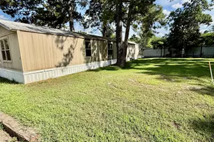 4 Watkins Dr, Lufkin, TX 75901 - Photo 18
