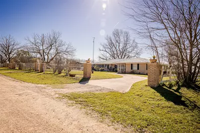 8608 Captain Scott Road, Brenham, TX 77833 - Photo 28