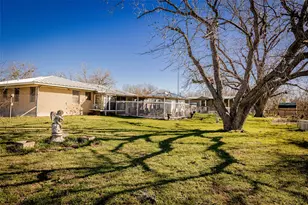 8608 Captain Scott Rd, Brenham, TX 77833 - Photo 20