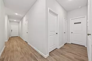 812 Brookside Dr, Dayton, TX 77535 - Photo 22