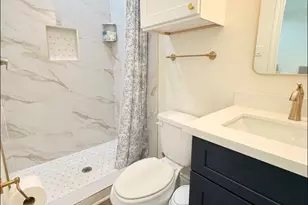 3513 Ursuline St, Galveston, TX 77550 - Photo 8