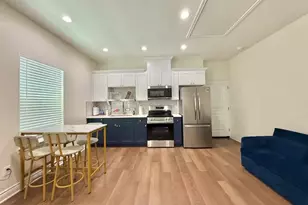 3513 Ursuline St, Galveston, TX 77550 - Photo 2