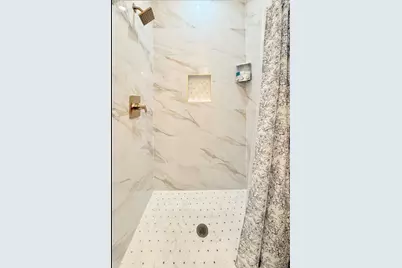 3513 Ursuline Street, Galveston, TX 77550 - Photo 16