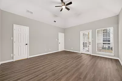 14303 Reissen Lane, Houston, TX 77069 - Photo 34