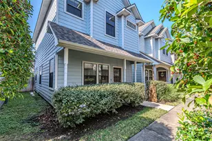 1828 Woodbend Village Ct, Houston, TX 77055 - Photo 6