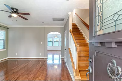 1828 Woodbend Village Court, Houston, TX 77055 - Photo 10