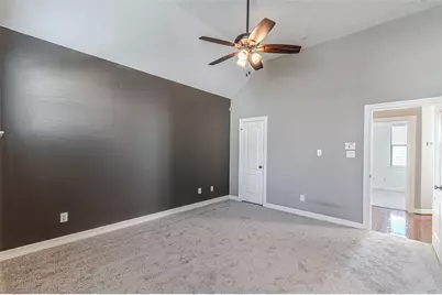 1828 Woodbend Village Court, Houston, TX 77055 - Photo 32