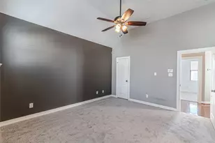 1828 Woodbend Village Ct, Houston, TX 77055 - Photo 32