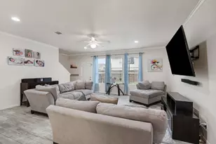 14815 Isle of Pines Ct, Houston, TX 77049 - Photo 4