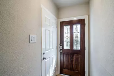 3210 Clearview Circle, Houston, TX 77025 - Photo 6