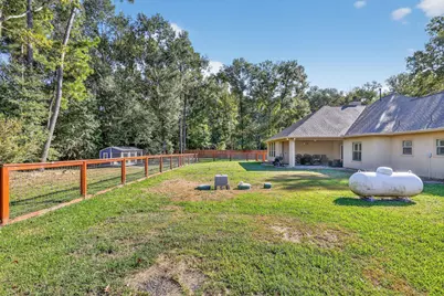 17102 Leon Court, Splendora, TX 77372 - Photo 4