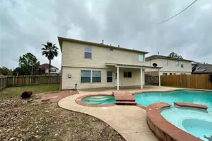 17002 Irish Oaks Ct, Houston, TX 77083 - Photo 22