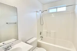 17002 Irish Oaks Ct, Houston, TX 77083 - Photo 20