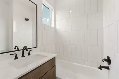 2121 Hoskins Drive #C, Houston, TX 77080 - Photo 32