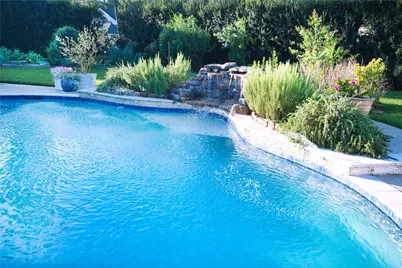 615 Timber Circle, Houston, TX 77079 - Photo 14