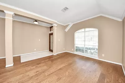 731 Avery Drive, Sugar Land, TX 77479 - Photo 8