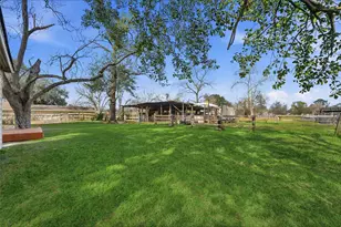 7407 Banyan St, Houston, TX 77028 - Photo 24