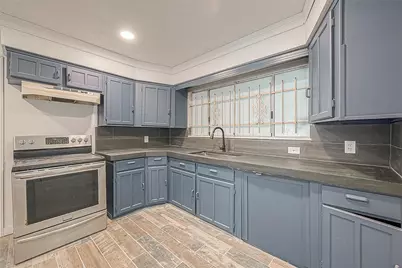 6718 Madrid Street, Houston, TX 77021 - Photo 18