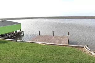 2121 County Rd 230, Sargent, TX 77414 - Photo 10