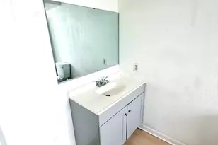 7901 Cambridge St, Houston, TX 77054 - Photo 6