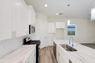 5931 Beall St, Houston, TX 77091 - Photo 8