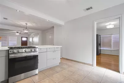 905 Kern Street, Houston, TX 77009 - Photo 8